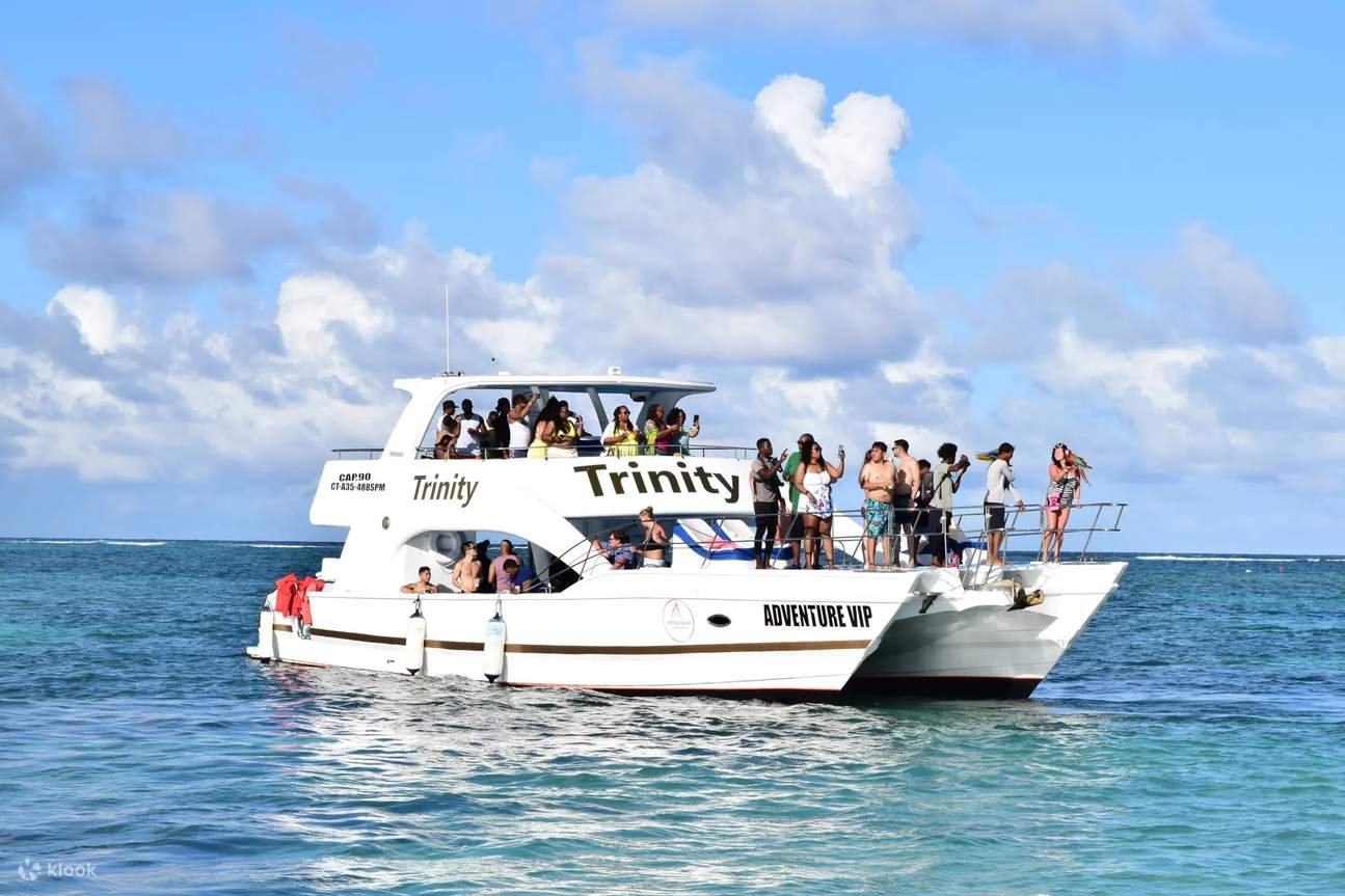 PuntaCanaPartyBoatwithMusicandOpenBar
