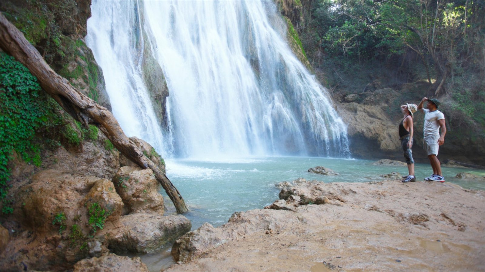 50230-El-Limon-Falls