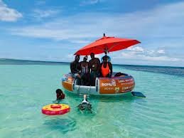 BBQ Donut Boat and Beach Break in cabo rojo, Pedernales1